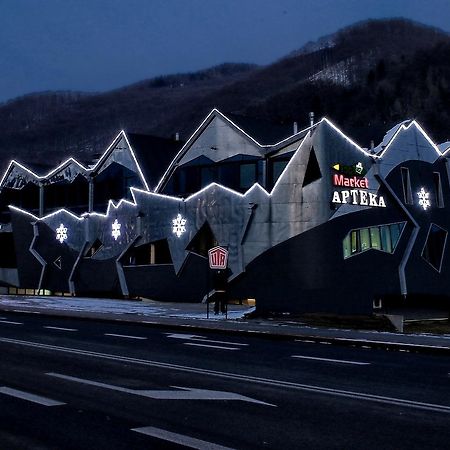 Zajazd Pod Zamkiem Rytro Exterior foto